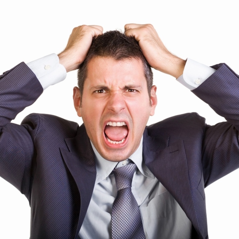 حاربي عصبية زوجك بانوثتك وطيبتك