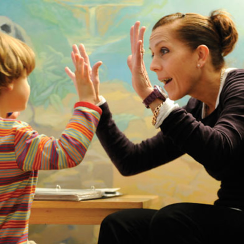  اطفال التوحد والتواصل