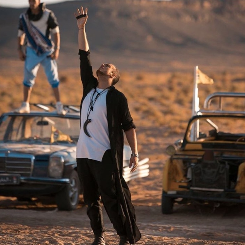 اطلالة سعد المجرد بأسلوب ملفت في أحدث كليباته