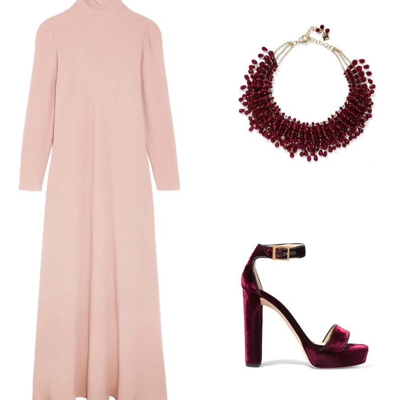 اطلالة راقية بالفستان الماكسي بدرجات الزهري للمحجبات