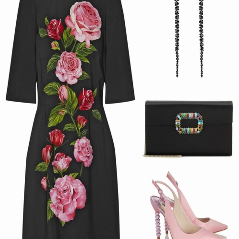 اطلالة مميزة في الفستان القصير من دولتشي غابانا