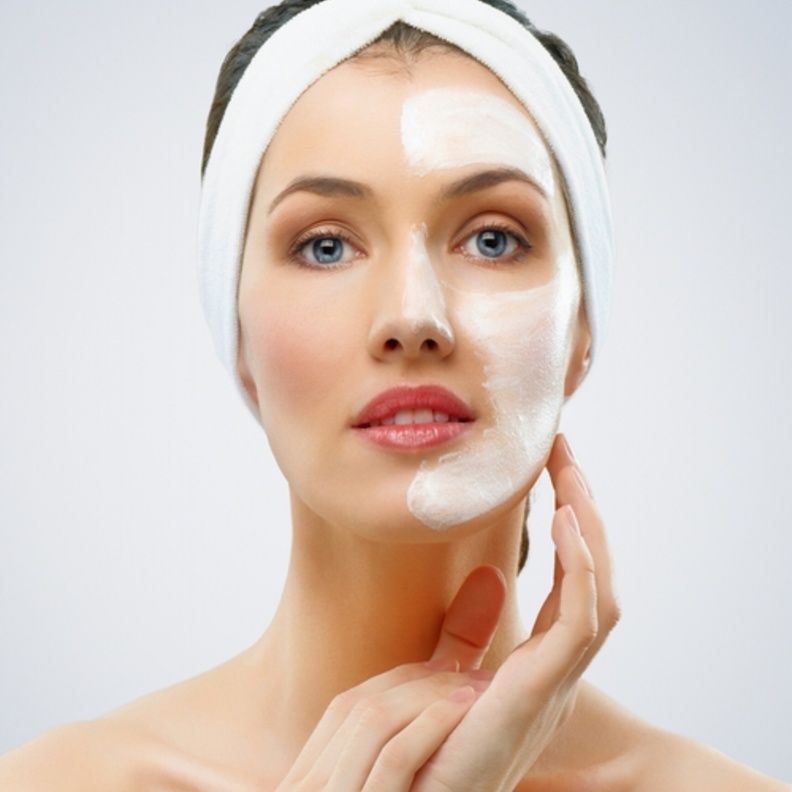 كريم العسل والحليب للتخلص من حب الشباب