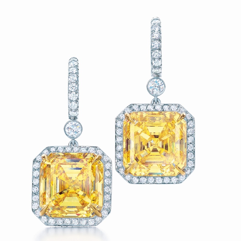 اقراط من تيفاني Tiffany&Co