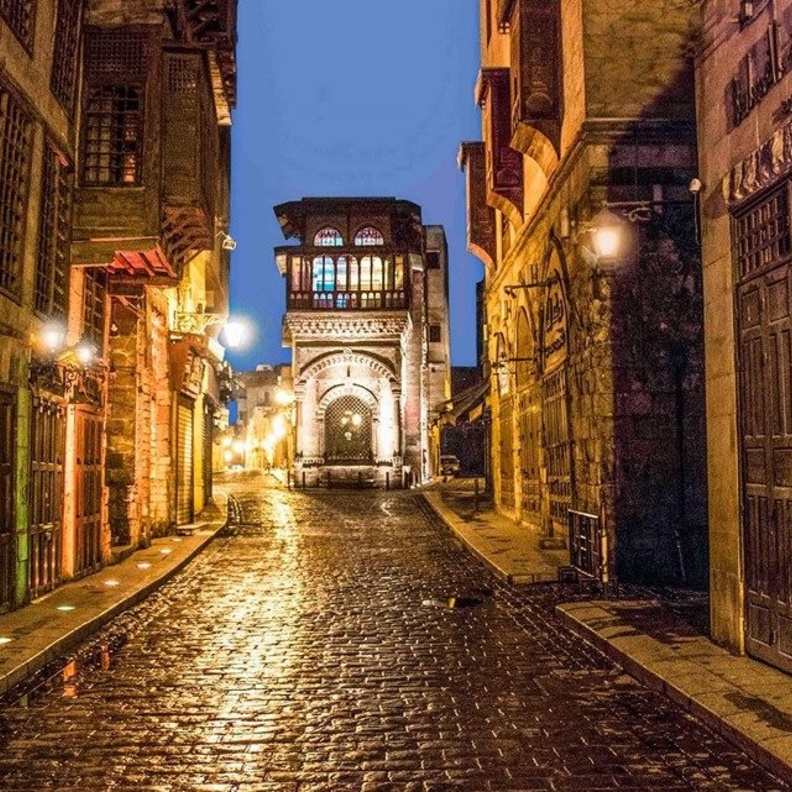 الآثار في شارع المعز لدين الله