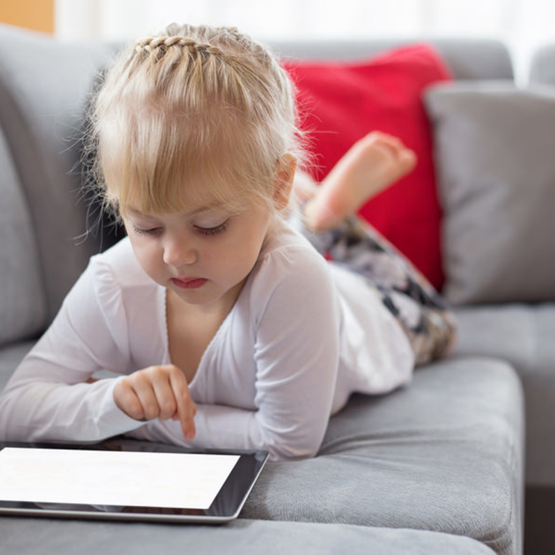 الالعاب الالكترونية وتاثيرها على الطفل