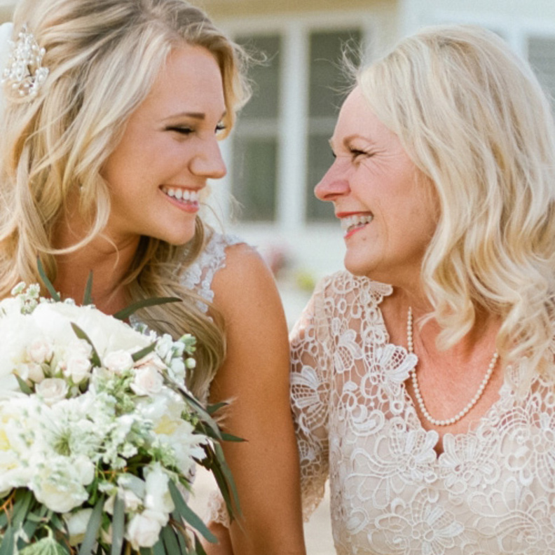  الام وابنتها