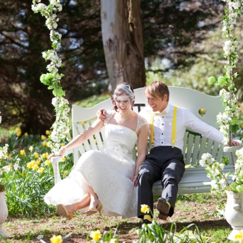 البراءة والعفوية على وجوه الزوجان