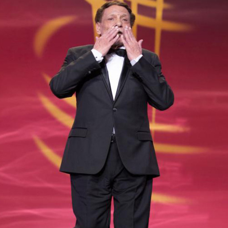  عادل امام من مسلسل العراف