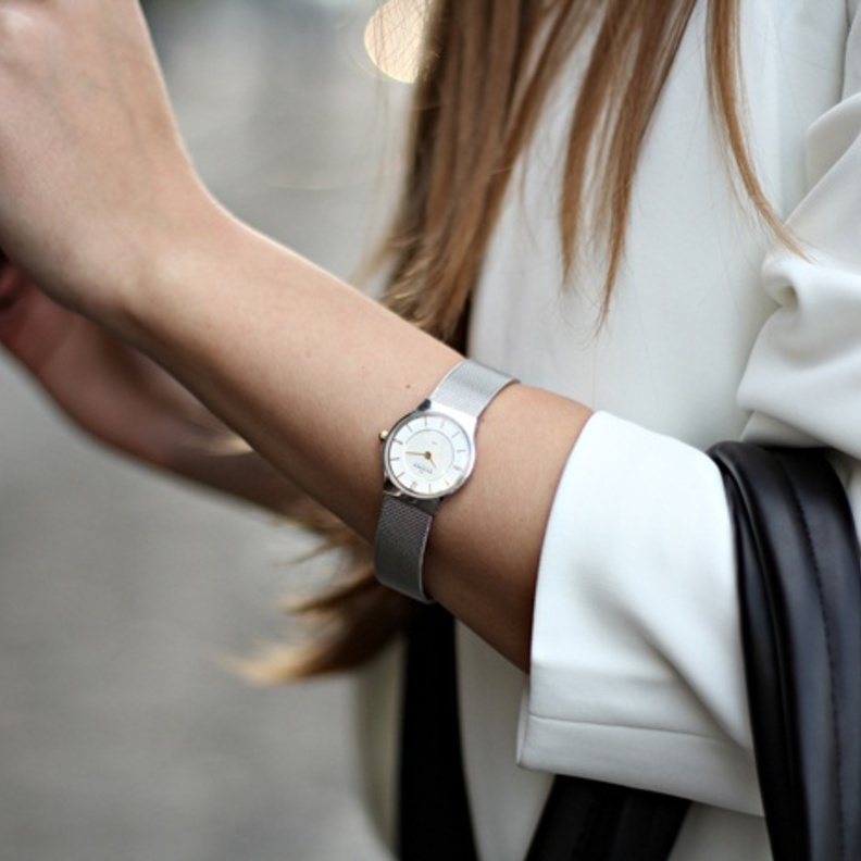 الساعة بموديل كلاسيكي تدوم طويلا