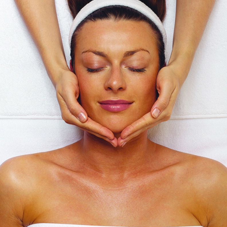 لمسات متخصصة في السبا