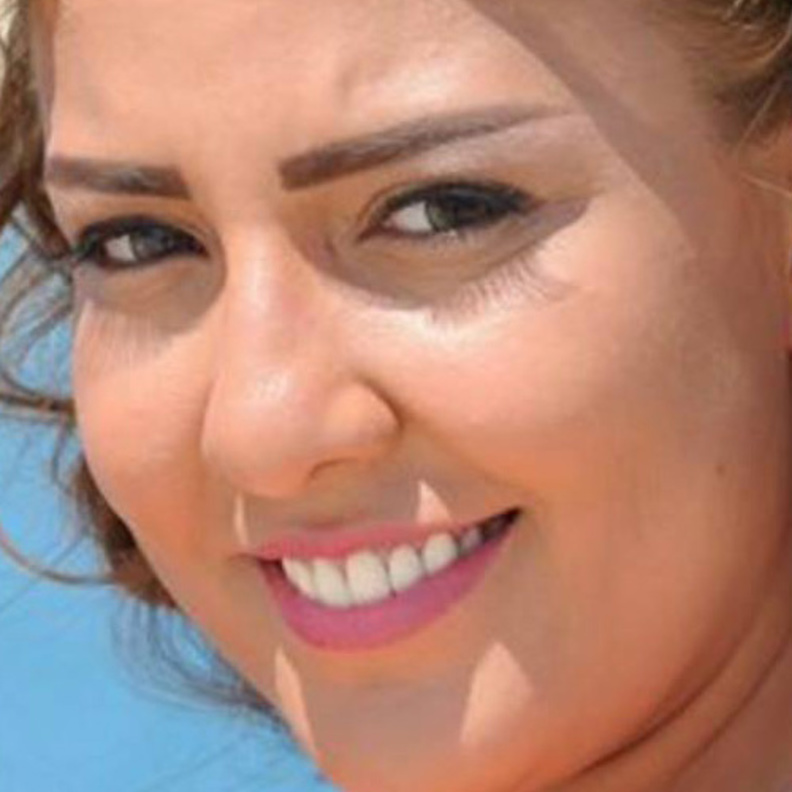 مى كساب تهاجم صفحتها الموثقة