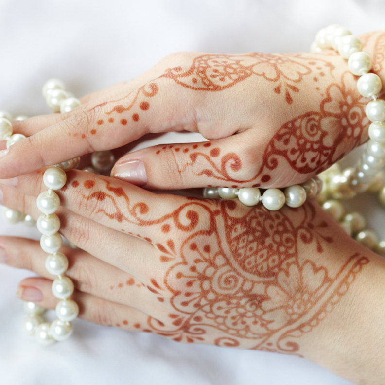 أجمل نقوشات الحناء لعيد الفطر