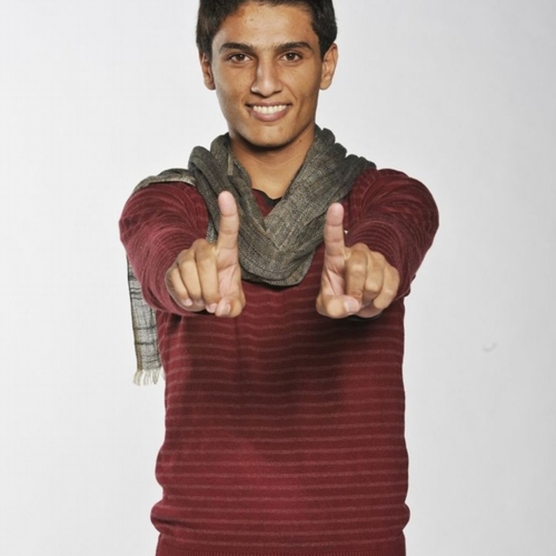 محمد عساف بلوك كاجوال مع الشال