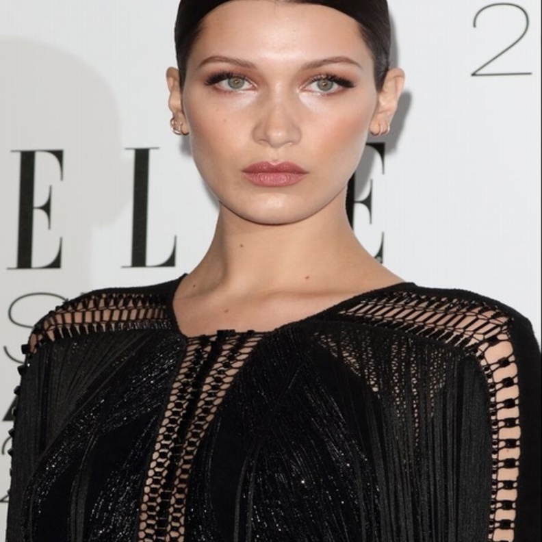 بيلا حديد وجيجي حديد