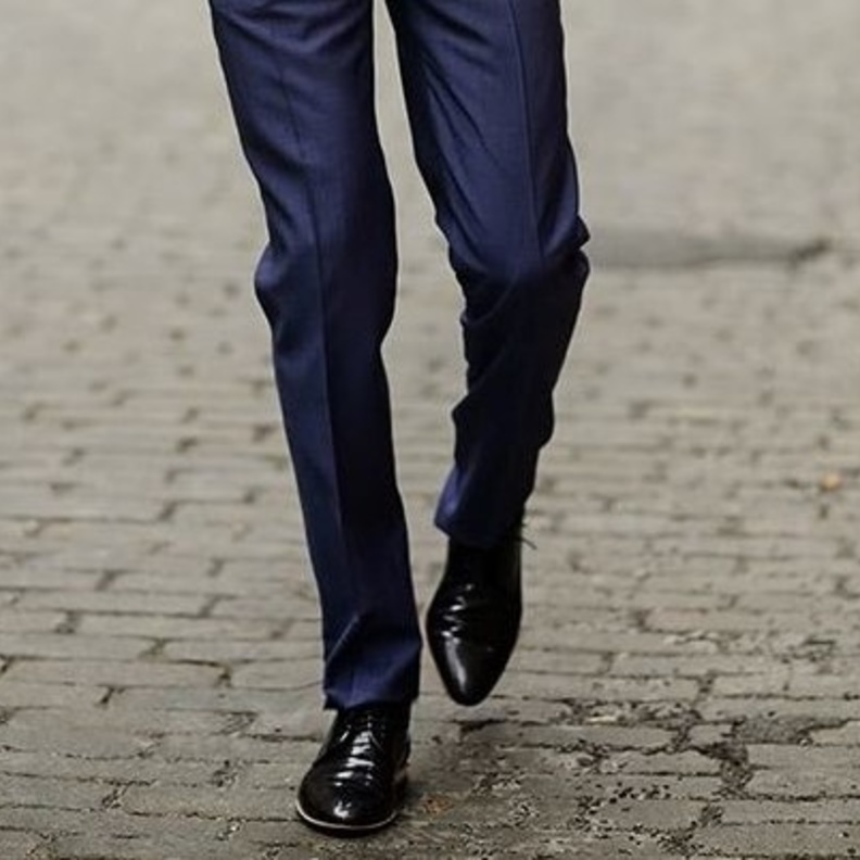 تختلف صيحات أحذية الجلد الفاخر التي تليق بالبدلات