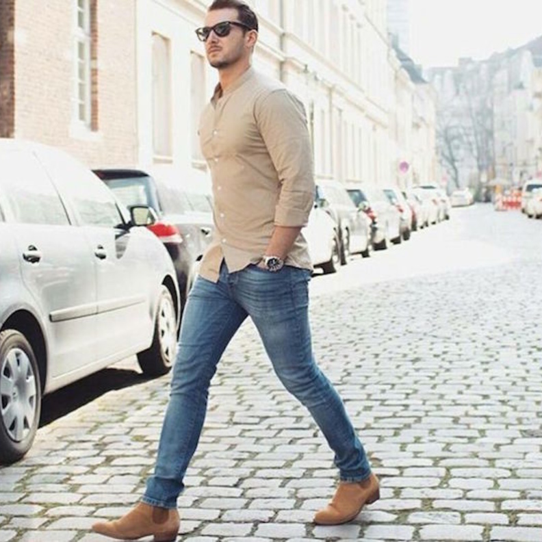 حذاء عسلي من Edward Green من المخمل