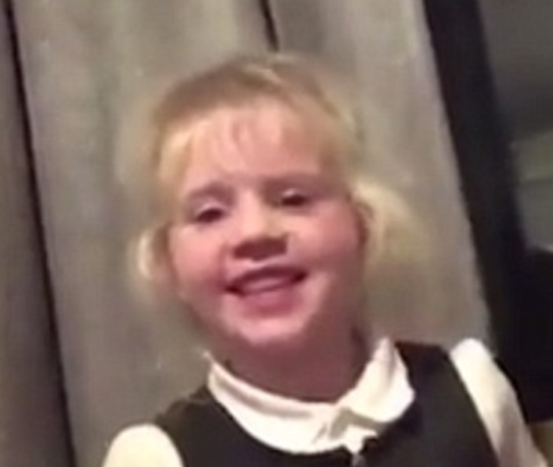 الطفلة فاجأت أهلها بخاتم ماس ثمين