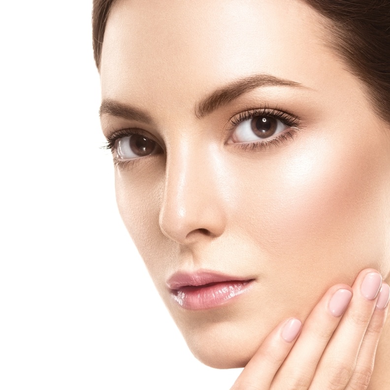 العناية بالبشرة الدهنية بالخلطات الطبيعية