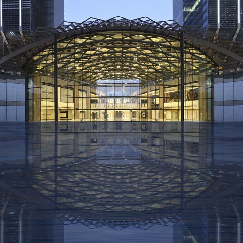 الغاليريا من الخلف