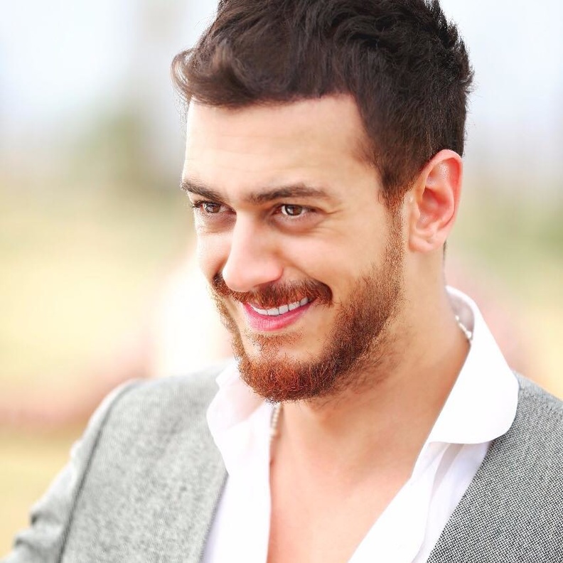الفنان المغربي سعد المجرد