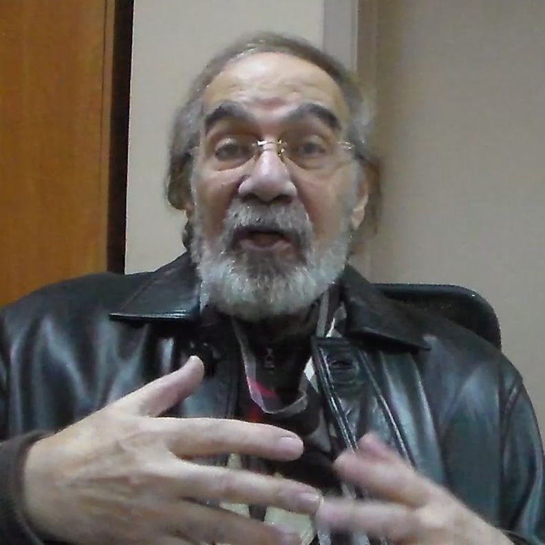 زوجة محمود ياسين تنفي خبر وفاته