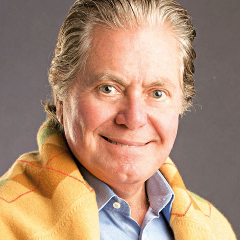 جائزة فاتن حمامة للنجم حسين فهمى