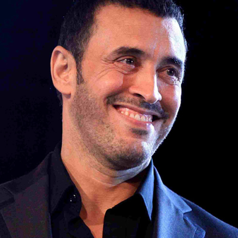 كاظم الساهر مع نجوم مسلسل مدرسة الحب