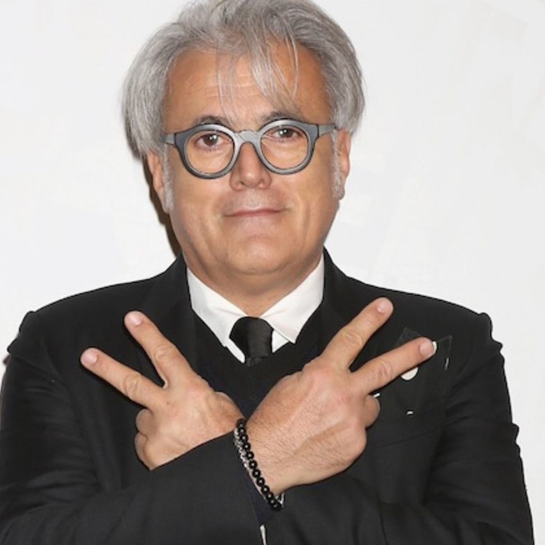 المصمم الإيطالي جوسيبي زانوتي