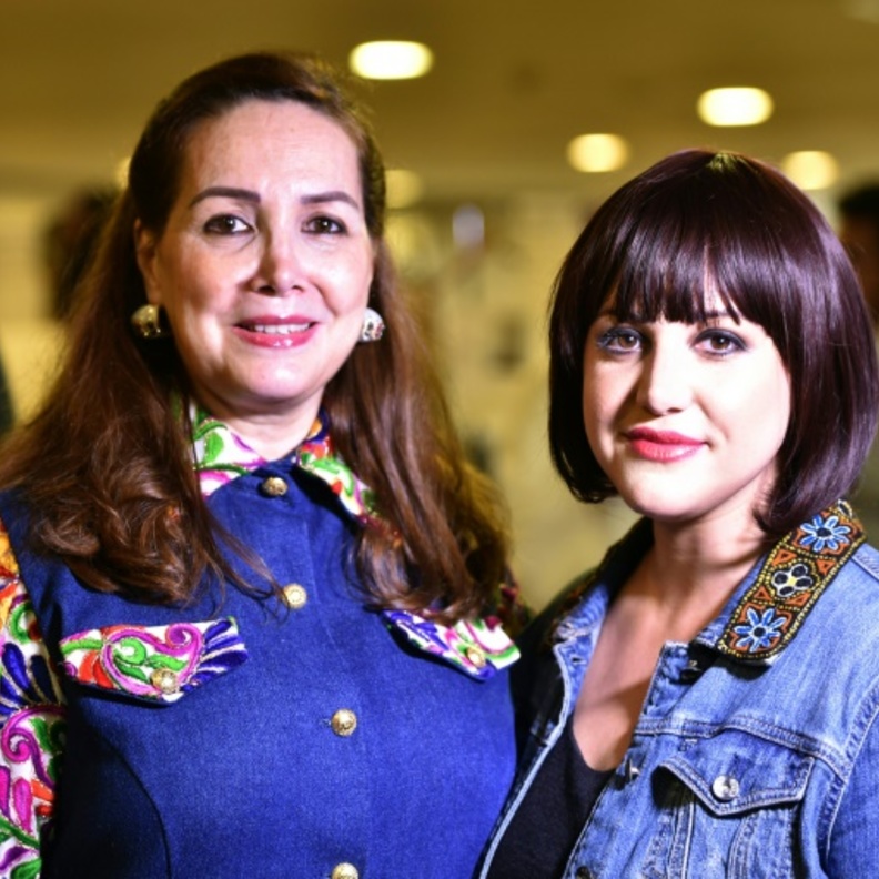 المصممة سوسن فرهود وابنتها لين الشيشكلي