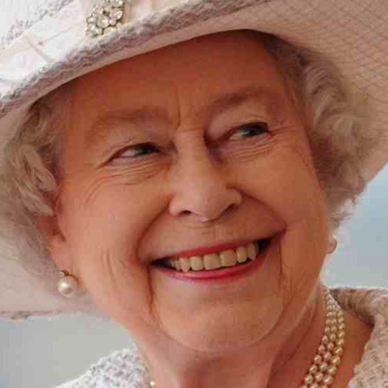  أمريكا استقلت عن التاج البريطانى ولكن البعض يرغب فى العودة لظلاله