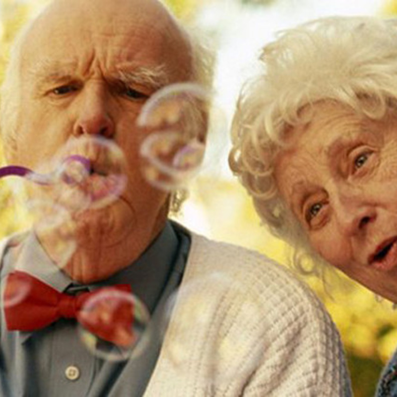 هاشتاق الدارسين على حسابهمهاشتاق