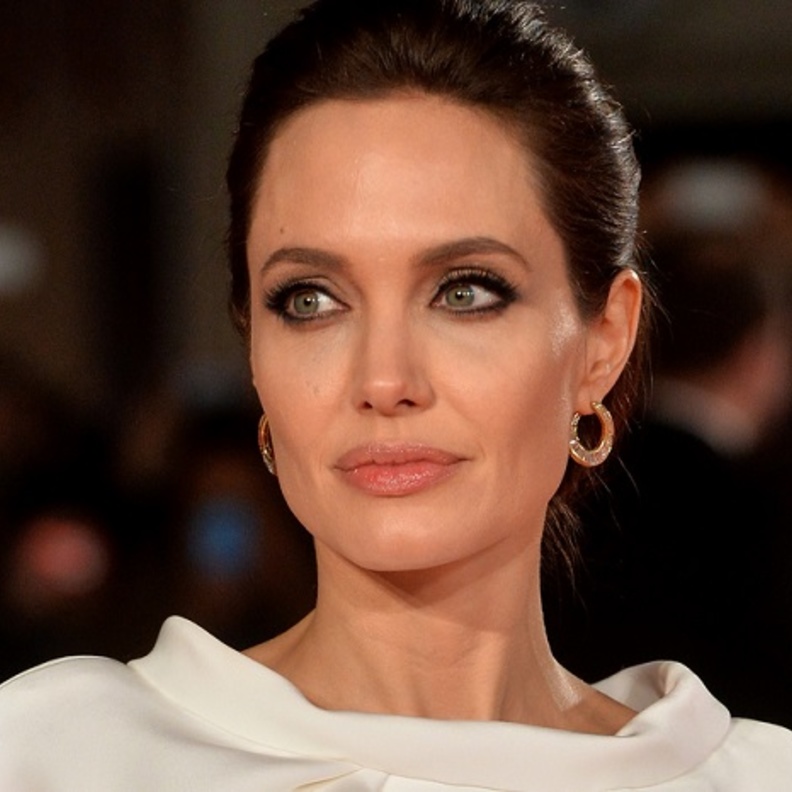 انجلينا جولي 