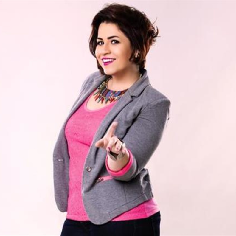 نجمات احترفن الفن رغما عن اهاليهن