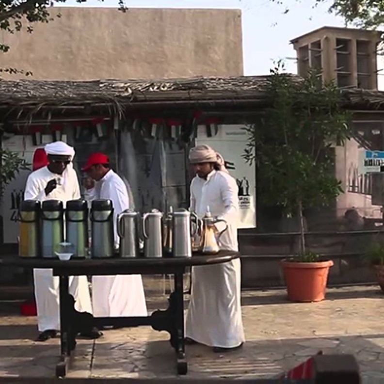 باقة من الفعاليات المميزة في العيد من مركز حمدان بن محمد لإحياء التراث