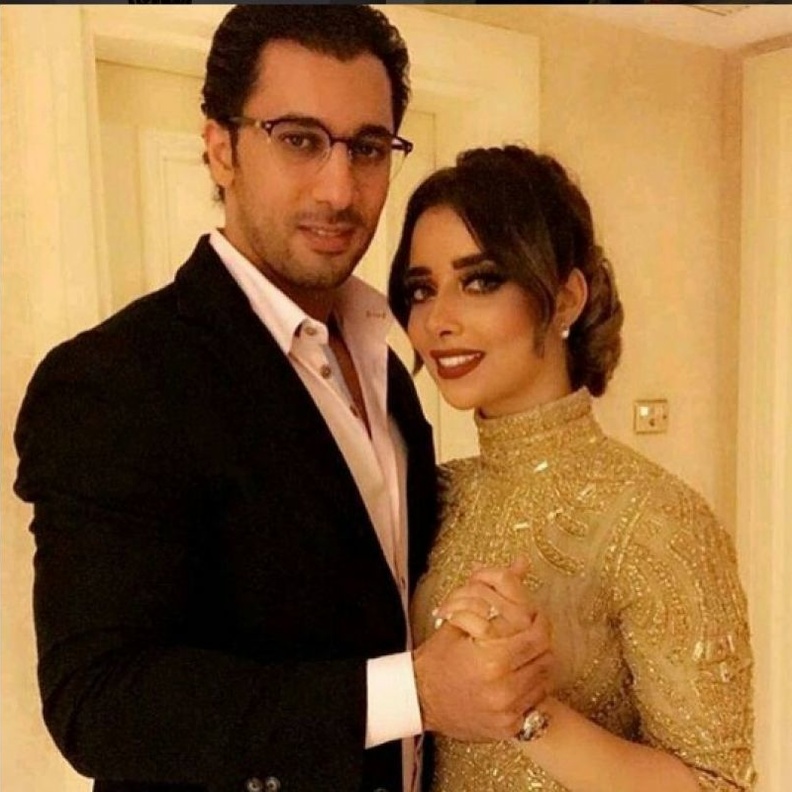 بلقيس فتحي وزوجها