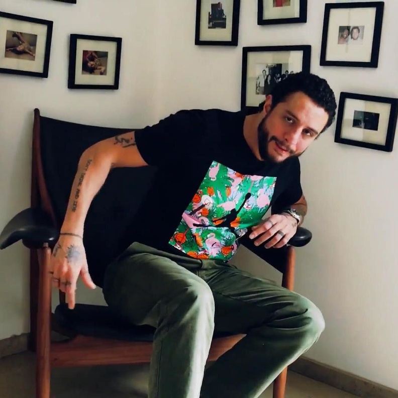 أحمد الفيشاوي يثير الجدل