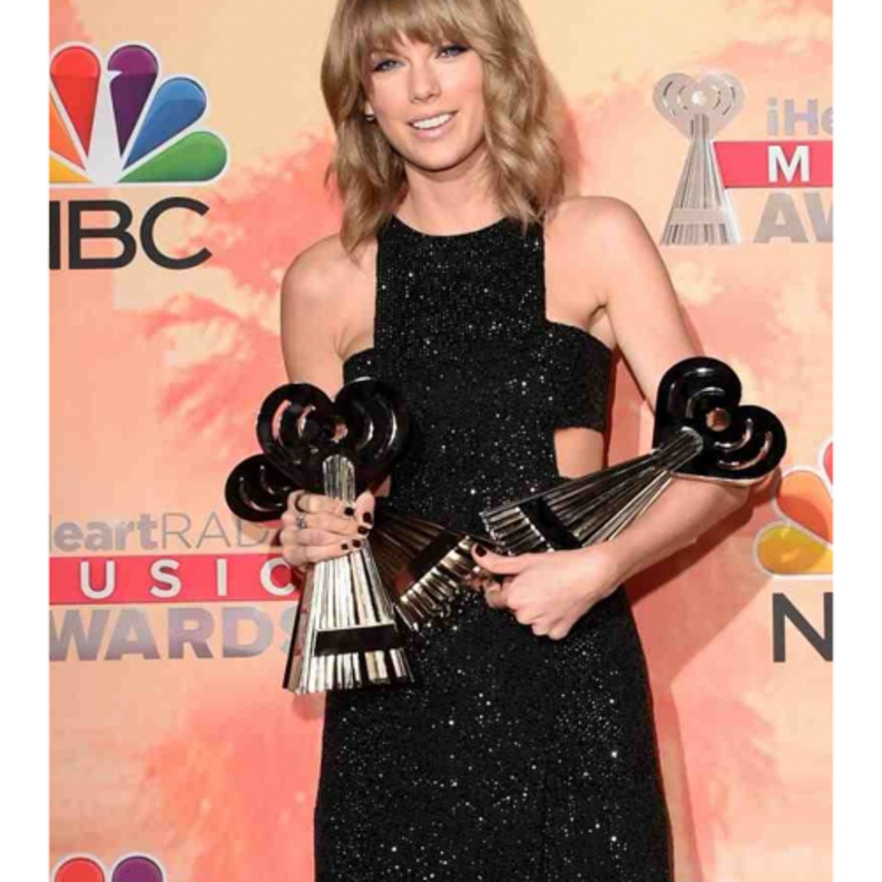 تايلور سويفت