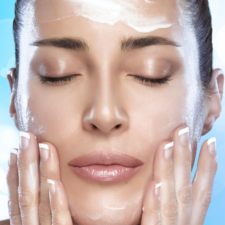 ترطيب البشرة خطوة ضرورية في فصل الخريف