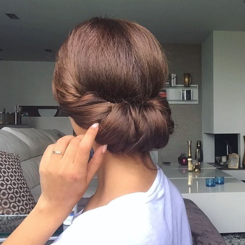 تسريحة بسيطة ليوم عيد انيق