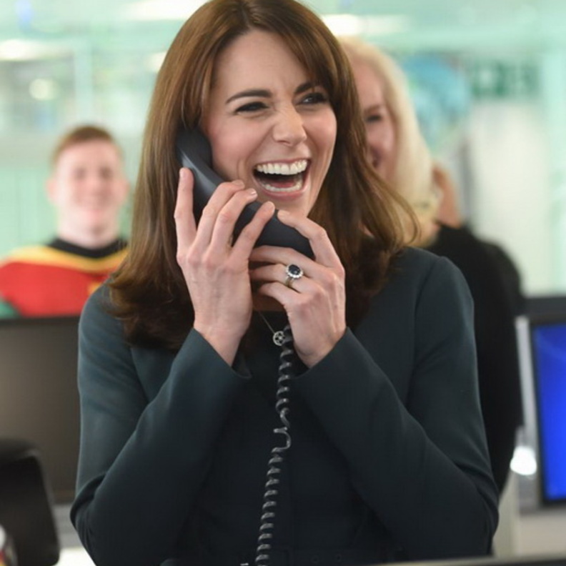 وصول كيت لمقر الشركة