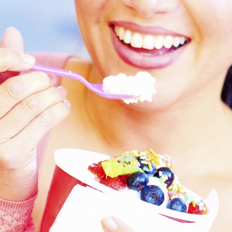 تناول الزبادي مرتين يوميا 