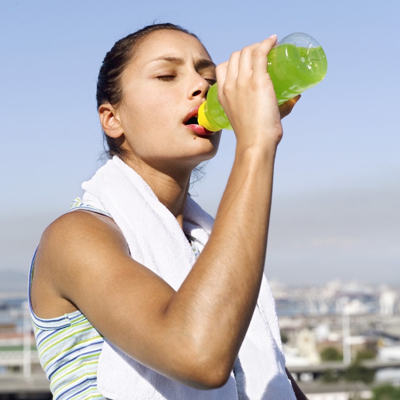 تناولي مشروب قشر الفواكه لرشاقتك