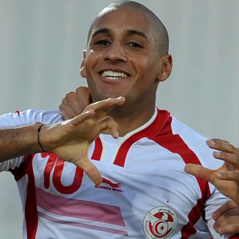 تونس تتصدر مجموعتها مؤقتا