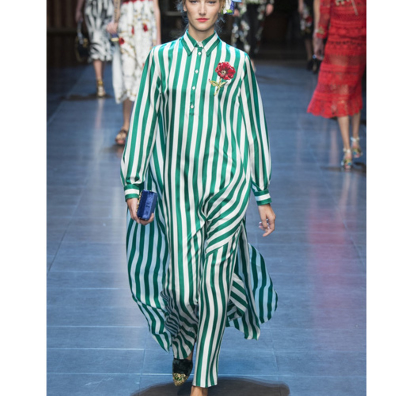 ثوب مخطط من دولتشي اند غابانا