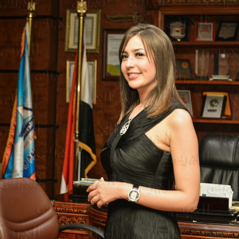 جنات تفشل في تحقيق ربع نجاح دنيا سمير غانم