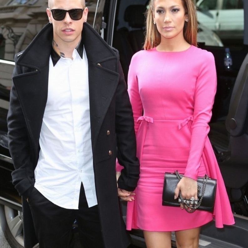  في عرض ازياء