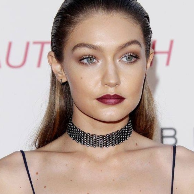 ايف سان لوران Yves Saint Laurent Instant Moisture Glow