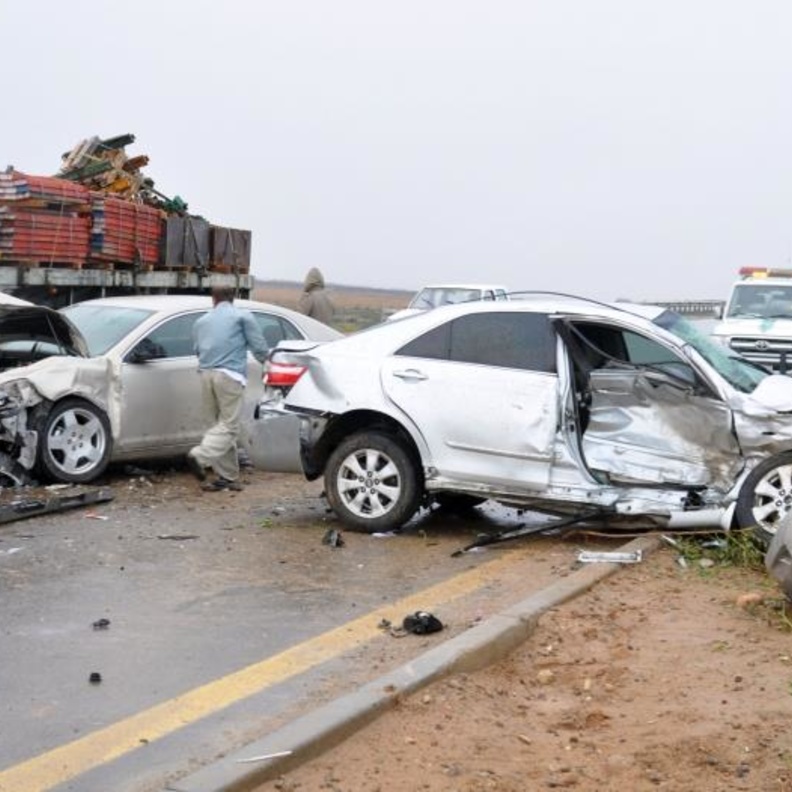 حادث السيارة المروع الذي لقي فيه الزوجين و والدته مصرعهم