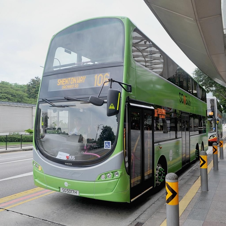 فرنسا تسير اول حافلة كهربائية كليا