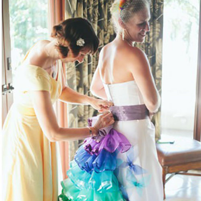 فكرة أليس في بلاد العجائب